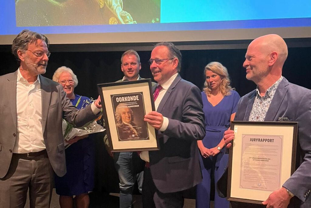 Linnaeusonderscheiding voor Mondial Kattenberg Verhuizingen